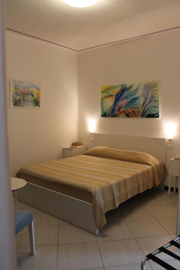 Marianna Quiet Rooms Monterosso al Mare Esterno foto
